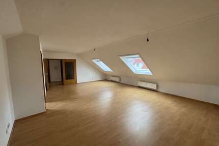Wohnung zum Kaufen in Bretten - Kupferhälde 219.000,00 € 70.41 m²