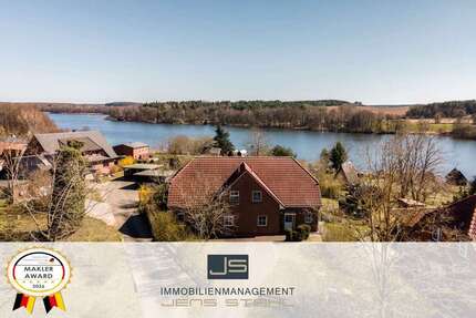 Haus zum Kaufen in Wustrow 585.000,00 € 216 m²