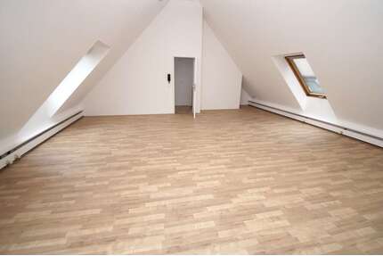 Wohnung zum Mieten in Altenburg 550,00 € 100.23 m²