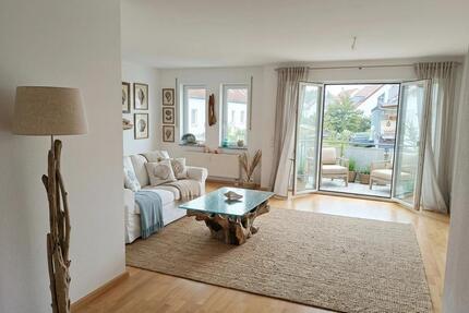 3-Zimmer-Wohnung mit SW-Balkon und neuer Einbauküche - Unterschleißheim