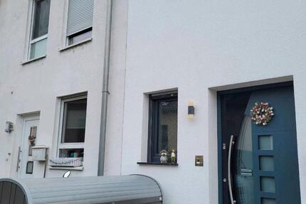 Reihenhaus in Vierheim - 849.000,00&nbsp;EUR Kaufpreis, ca.&nbsp; 250,00&nbsp;m&sup2; in Viernheim (PLZ: 68519)