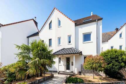 Haus zum Kaufen in Köln 699.000,00 € 175 m²