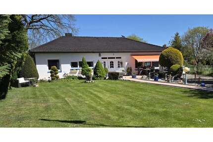 Haus zum Kaufen in Elmenhorst 495.000,00 € 203 m²