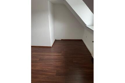 DG-Wohnung Stadtmitte Wesel - 297,00&nbsp;EUR Kaltmiete, ca.&nbsp; 35,00&nbsp;m&sup2; in Dinslaken (PLZ: 46539) Hiesfeld