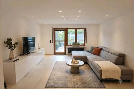 renovierte 3,5 Zimmer Wohnung mit Garten Balkon und Garage - Neidlingen