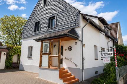Doppelhaushälfte mit Einliegerwohnung in Leichlingen - Leichlingen (Rheinland)