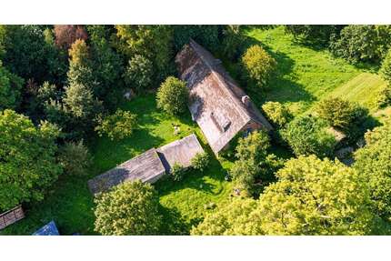 Haus zum Kaufen in Cadenberge 249.000,00 € 450 m²