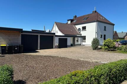 Charmante Doppelhaushälfte in Nütterden privat zu verkaufen - Kranenburg