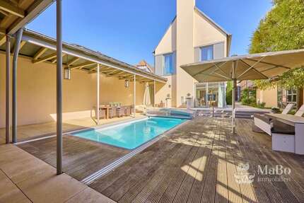 Haus zum Kaufen in Kandel 1.590.000,00 € 340 m²