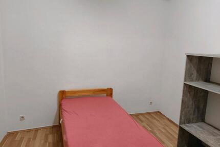 1 Zimmer WG in Eschweiler Zentrallager