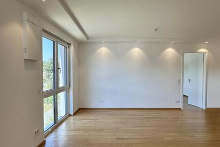 Neuwertige 2-Zimmer Etagenwohnung in zentraler Lage - Wolfratshausen