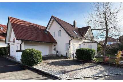 Haus zum Kaufen in Mammendorf 1.680.000,00 € 272.5 m²