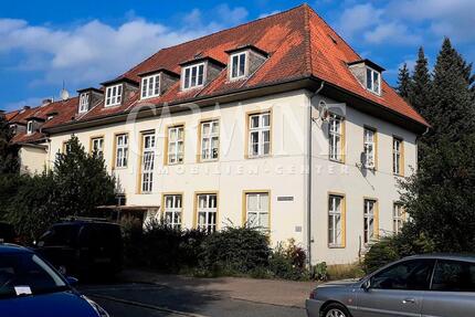 Studenten aufgepasst ! Lüneburg-Rotes Feld - 3-Zi.-Altbauwohnung im Dachgeschoss