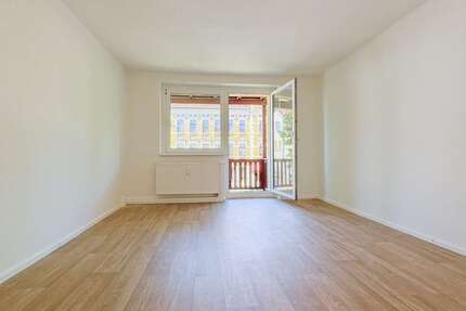 Wohnung zum Mieten in Glauchau 389,00 € 71.25 m²