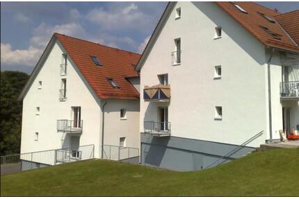 Renovierte große 1-Zimmer Wohnung mit Balkon - Albstadt Ebingen