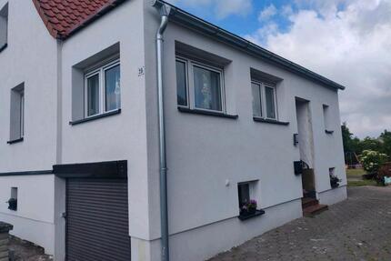 5 Zimmer Haus zur Vermietung mit grossem Garten in Grafhorst