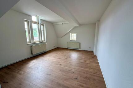 Dachgeschoßwohnung 1 Zimmer, renoviert - Pritzwalk