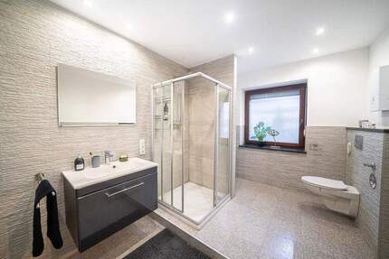 2 Zimmer Wohnung mit Dachterrasse - Konz