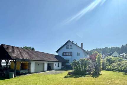 Haus zum Kaufen in Wächtersbach 449.000,00 € 242.51 m²