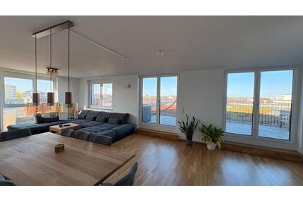 Luxuriöse Penthousewohnung mit XL-Dachterrasse in Fürth