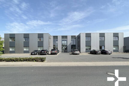 Offenes Vertriebsbüro in verkehrsgünstiger Lage: nur 1 km bis zur A52 - Mönchengladbach Hardt