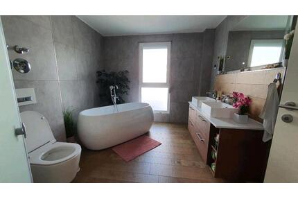 Moderne 4,5-Zi.Wohnung*ERDWÄRME* Energie: 14,5kWh(m²*a)! - Hemmingen