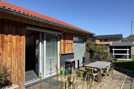 Wohnen direkt am Rursee: ein Appartement und ein zusätzliches Wohnhaus in Woffelsbach - Simmerath / Woffelsbach