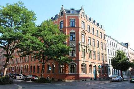 Grosszügige 3-Raum-Wohnung im attraktiven Gründerzeithaus ! - Zwickau Innenstadt