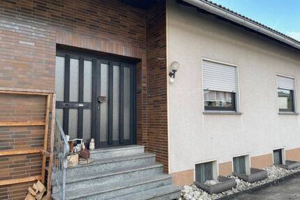 Freundliche 2-Zimmer-Wohnung in ruhiger Lage - Müschenbach