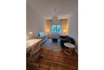 Stilvoll möblierte 2-Zimmer-Wohnung mit hochwertiger Einbauküche - Berlin Steglitz-Zehlendorf