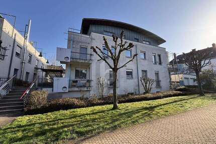 Wohnung zum Kaufen in Saarbrücken 195.000,00 € 90 m²
