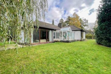 Ihr Rückzugsort im Grünen - charmanter Bungalow mit Gartenidylle und Entwicklungspotenzial - Ammersbek Schäferdresch
