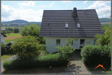 Haus zum Kaufen in Felsberg 337.500,00 € 104.82 m²