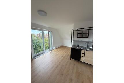 Sanierte 1,5 Zimmer Whg mit neuem Bad und EBK - Lilienthal