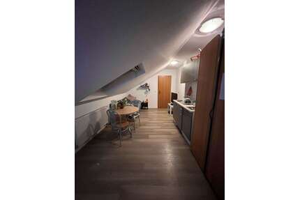 Wohnung zum Mieten in Erlangen 450,00 € 22 m²