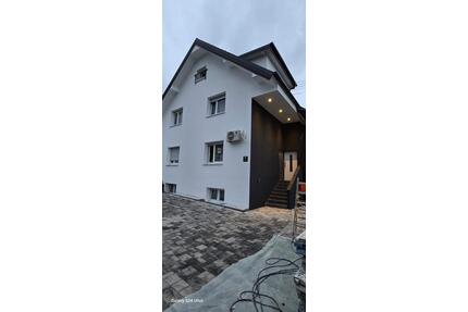 Wohnung zu vermieten - 950,00&nbsp;EUR Kaltmiete, ca.&nbsp; 75,00&nbsp;m&sup2; in Friesenheim (PLZ: 77948)