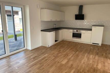 2 Zimmer EG Wohnung mit Garten - 580,00&nbsp;EUR Kaltmiete, ca.&nbsp; 55,00&nbsp;m&sup2; in Erfde (PLZ: 24803)