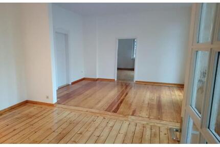 Stilvolle und großzügige Altbauwohnung im Unteren Ostviertel - Göttingen Oststadt