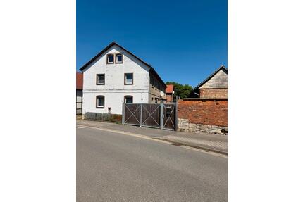 Schönes Mehrfamilienhaus - 100.000,00&nbsp;EUR Kaufpreis, ca.&nbsp; 240,00&nbsp;m&sup2; in Osterwieck (PLZ: 38836) Dardesheim