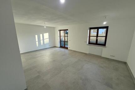 Erdgeschosswohnung 1 Zi mit Terrasse und Garten - Schrobenhausen