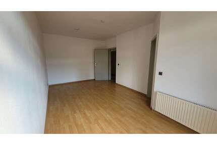 Wohnung zum Mieten in Chemnitz 255,00 € 51 m²