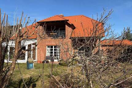 Haus zum Kaufen in Steinhagen 449.000,00 € 185 m²