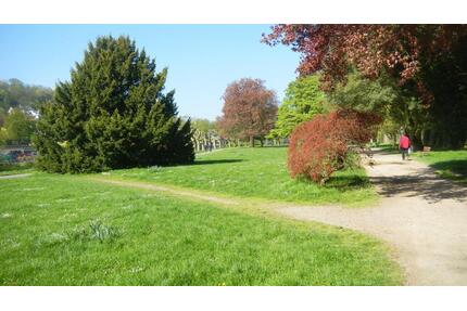 Für den anspruchsvollen Single: helle 80qm mit Südbalkon an kleiner Privatstr. im Staden - Saarbrücken Eschberg