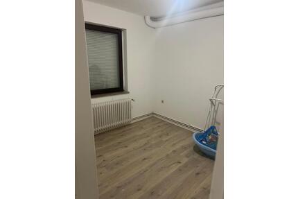 2 Zimmer Wohnung in Woltmershausen - Bremen Häfen