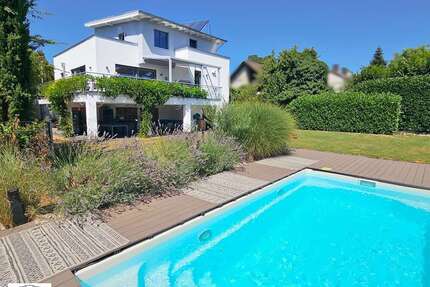 Haus zum Kaufen in Unkel 1.250.000,00 € 193 m²