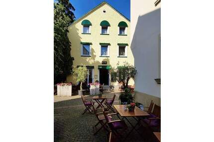 Historisches Wohn.-Geschäftshaus mit etabliertem Café in zentraler Lage - Plettenberg