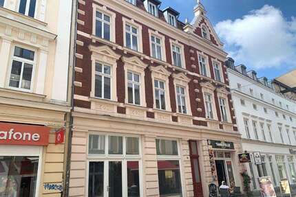 Wohnung zum Mieten in Güstrow 432,00 € 48 m²