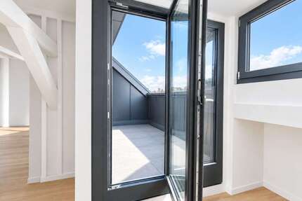 Wohnung zum Mieten in Berlin Pankow 2.214,00 € 90 m² - Berlin / Pankow