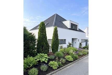 Haus zum Kaufen in Bad Salzuflen 1.095.000,00 € 210 m²
