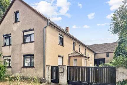 Haus zum Kaufen in Plessa 169.000,00 € 300 m²